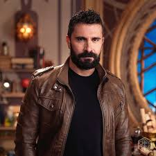 Image of Luis Carazo